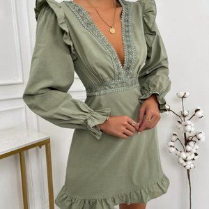 Lace Ruffle Sleeve Mini Dress light Green